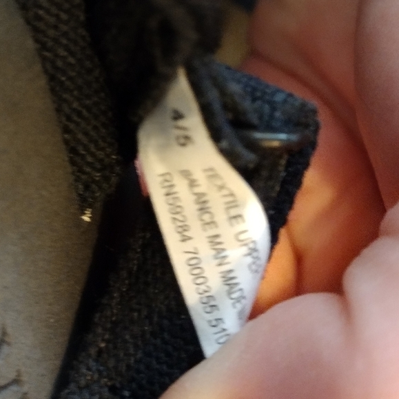 Shoes - Picture 3 of 3